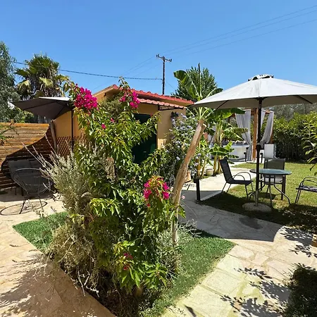 Burnelia Garden House * Lefkimmi