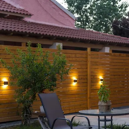 Burnelia Garden House * Lefkimi
