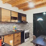 Burnelia Garden House * Lefkímmi