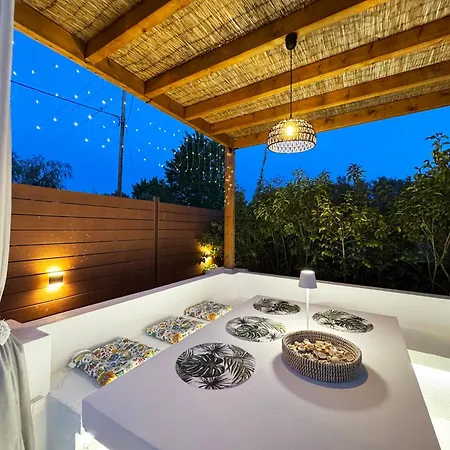 Σπίτι διακοπών Burnelia Garden House